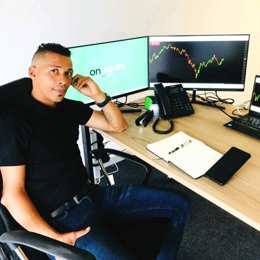 汇丰将诺和诺德(NVO.US)评级下调至“持有” 2025年增长预期显著下降